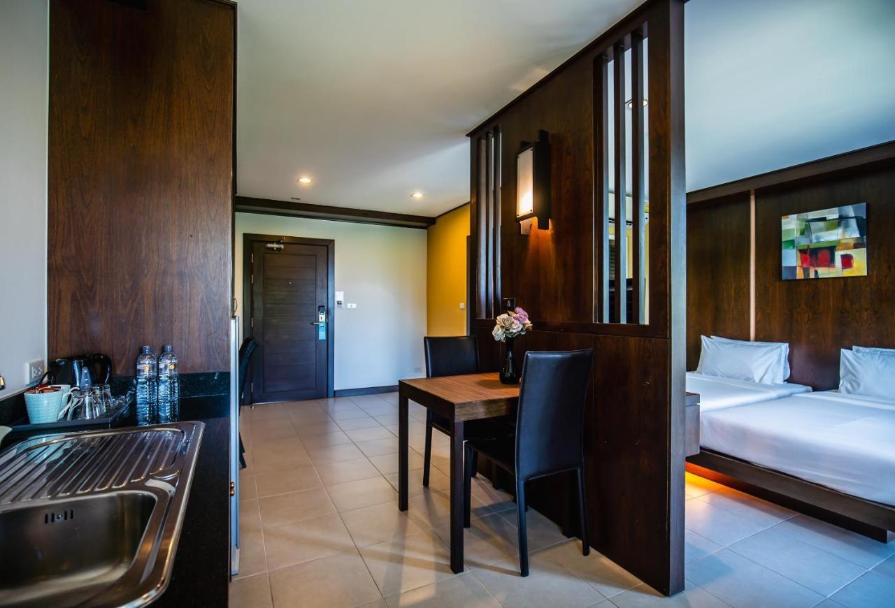 Ratana Hotel Chalong Rawai Luaran gambar