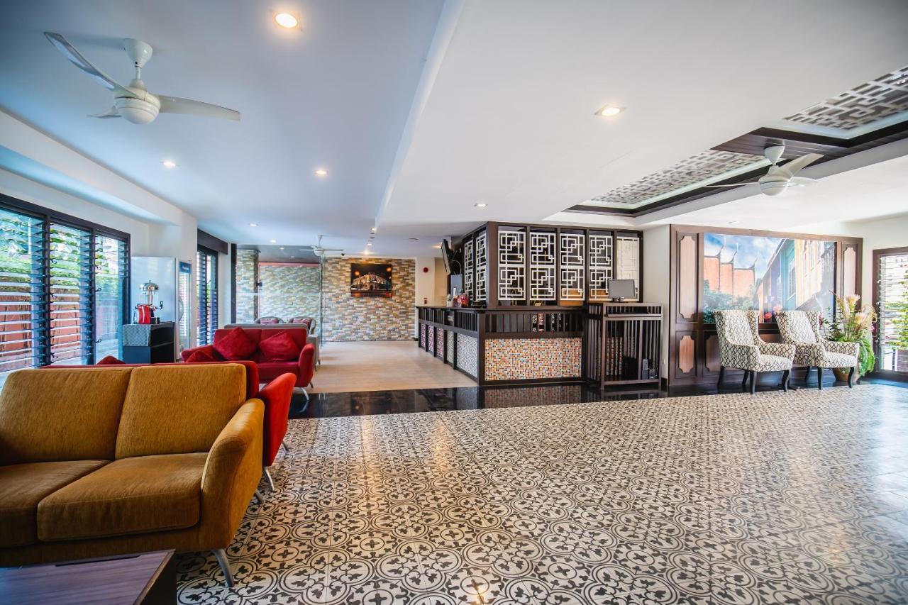 Ratana Hotel Chalong Rawai Luaran gambar